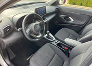 Toyota Yaris Cross 14