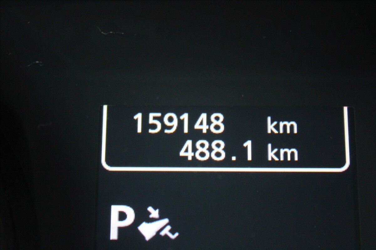 Renault Latitude Sedan / Limuzína 2,0 l 127 kw