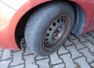 Nissan Note Kombi 1,4 l 65 kw