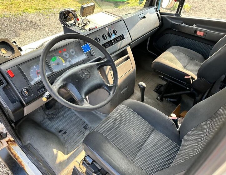 Mercedes-Benz Ostatní Ostatní 4,2 l 115 kw