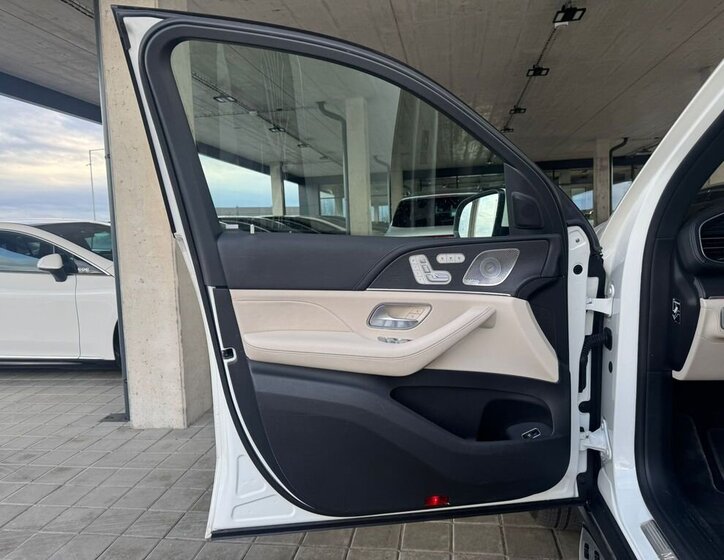 Mercedes-Benz GLS SUV 2,9 l 243 kw