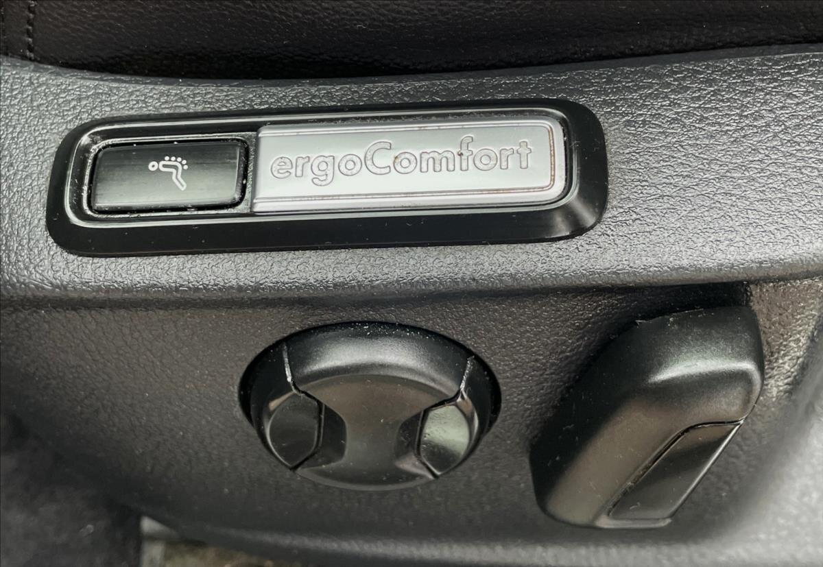 Volkswagen Passat Kombi 2,0 l 176 kw