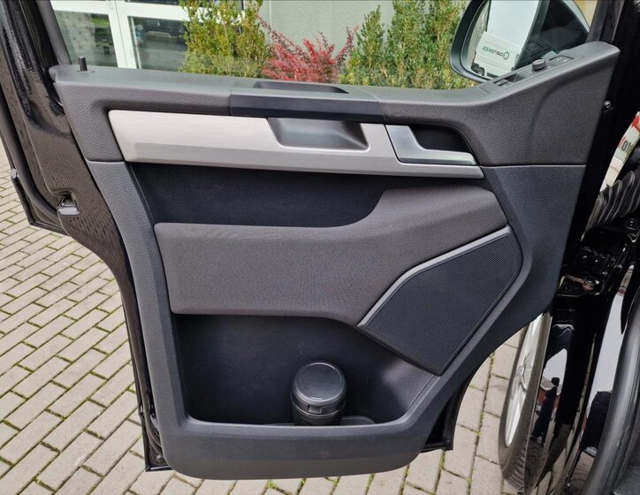 Volkswagen Multivan Kombi 2,0 l 146 kw