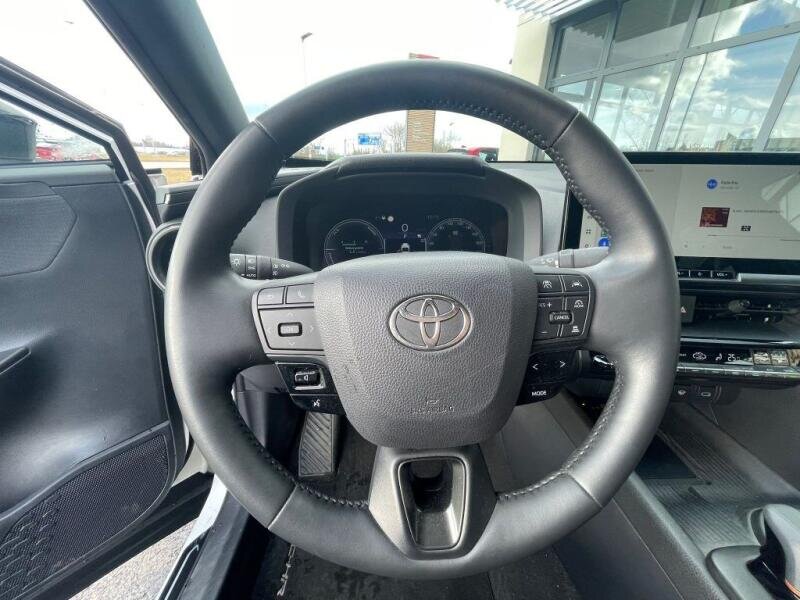 Toyota C-HR SUV / Terénní 1,8 l 98 kw