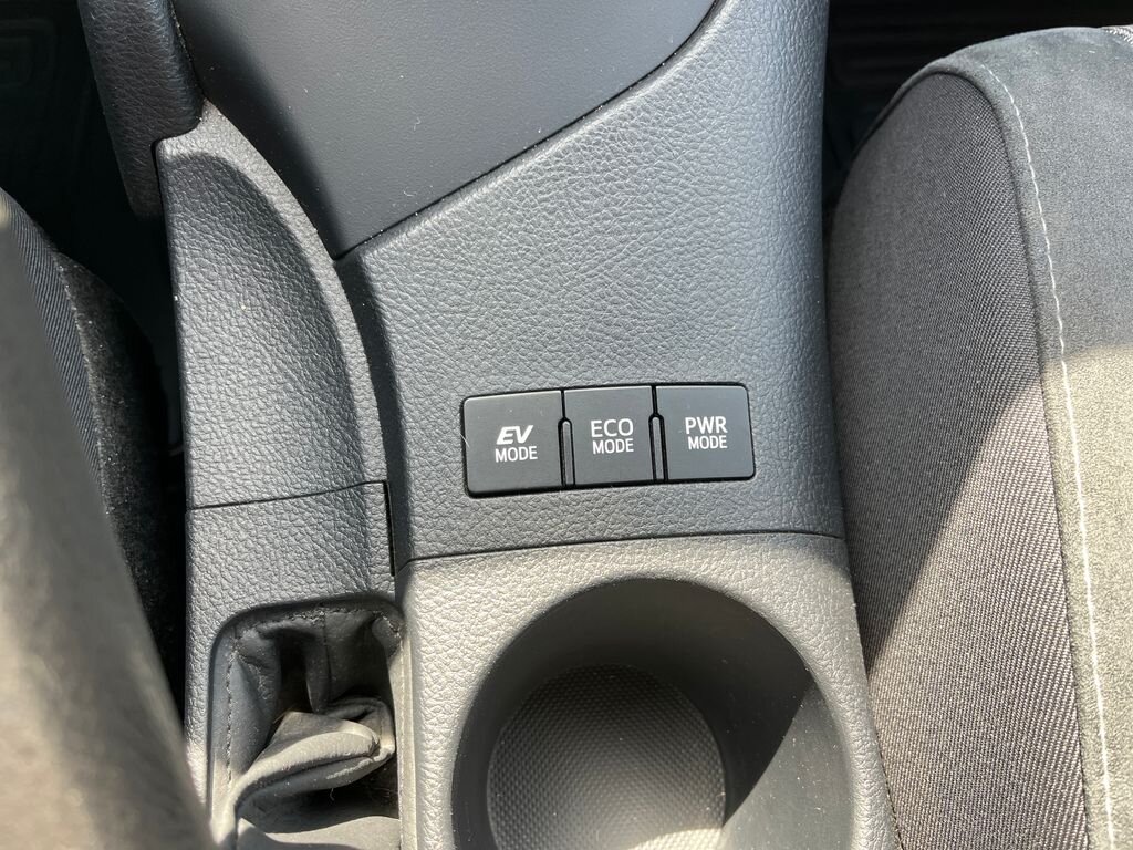 Toyota Auris Hatchback 1,8 l 73 kw
