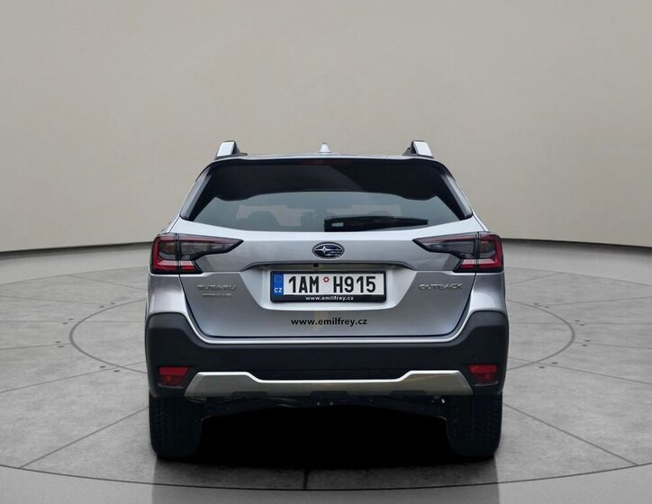 Subaru Outback SUV 2,5 l 124 kw