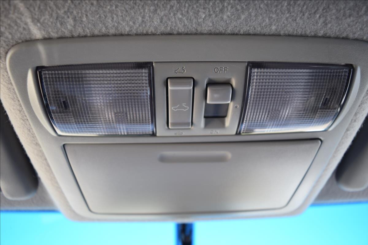 Nissan Navara Pick-up 3,0 l 170 kw