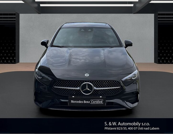 Mercedes-Benz Třídy A Hatchback 1,3 l 120 kw