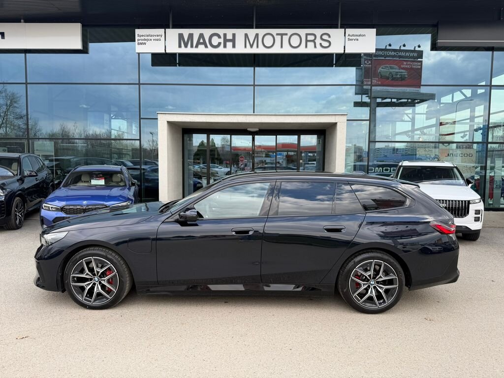 BMW Řada 5 Kombi 3,0 l 360 kw