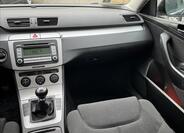 Volkswagen Passat 40