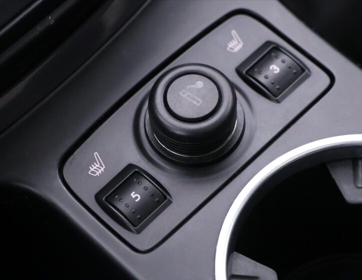 Ford Kuga SUV / Terénní 2,0 l 103 kw