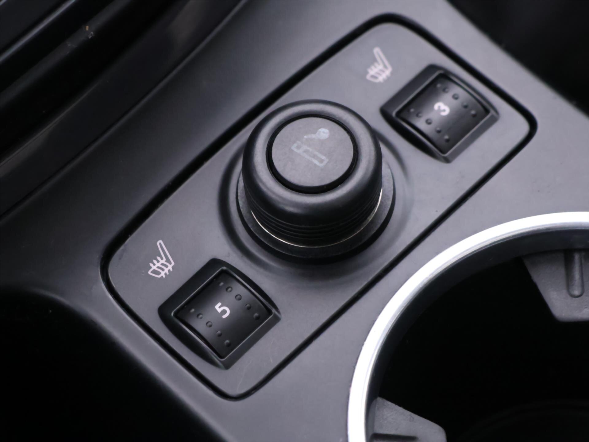 Ford Kuga SUV / Terénní 2,0 l 103 kw