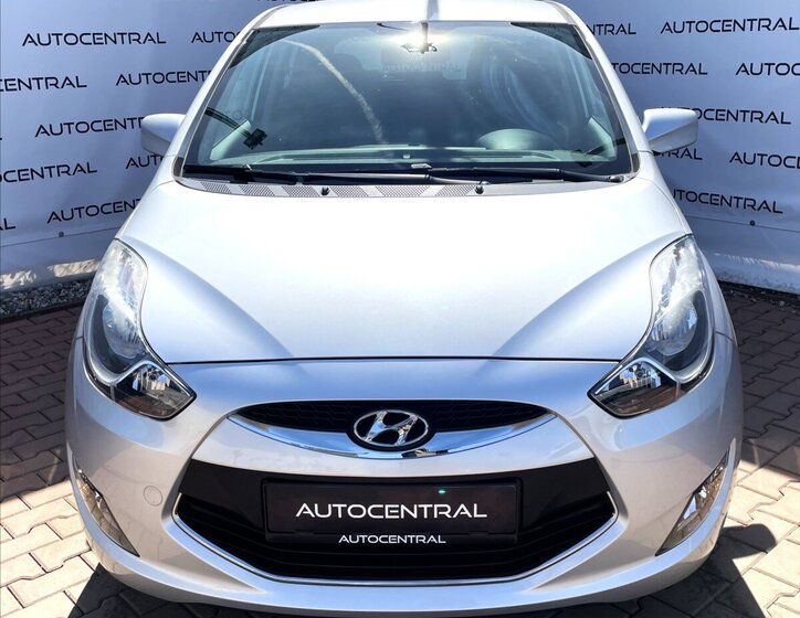 Hyundai ix20 MPV 1,4 l 66 kw