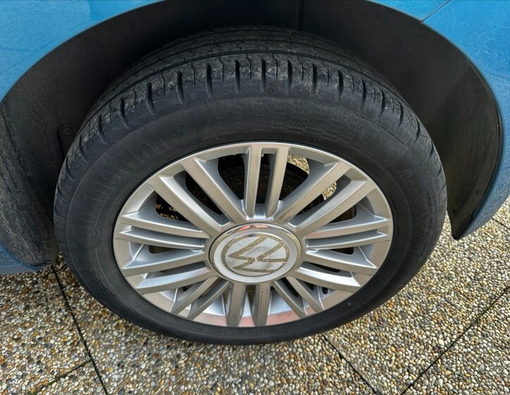 Volkswagen up! Hatchback 999,0 50 kw