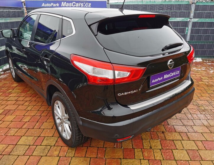 Nissan Qashqai SUV 1,6 l 96 kw