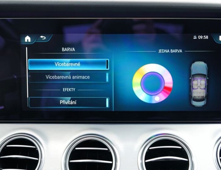 Mercedes-Benz Třídy E Sedan 2,0 l 145 kw