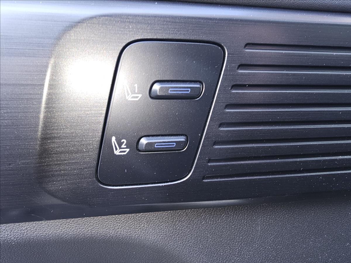 Hyundai Santa Fe SUV / Terénní 0,0 117 kw