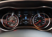 Dodge Charger Sedan / Limuzína 6,4 l 361 kw