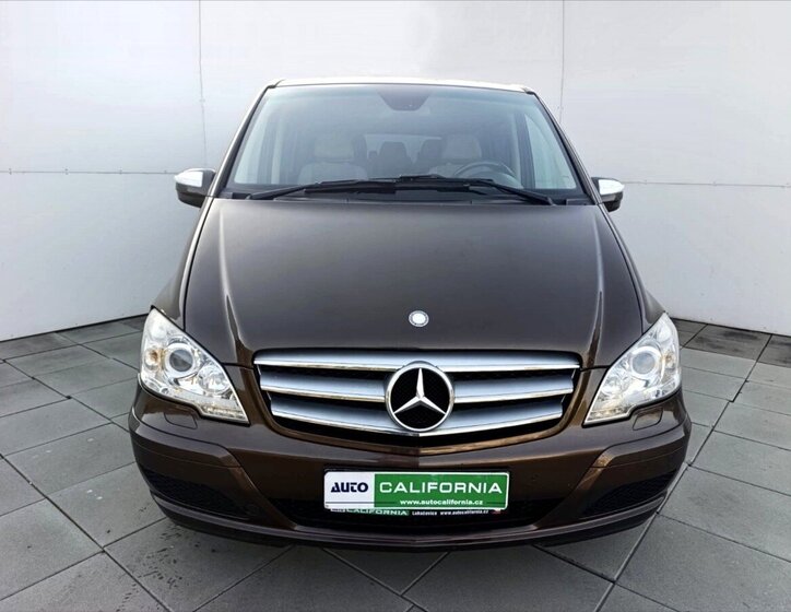 Mercedes-Benz Viano MPV 3,0 l 165 kw