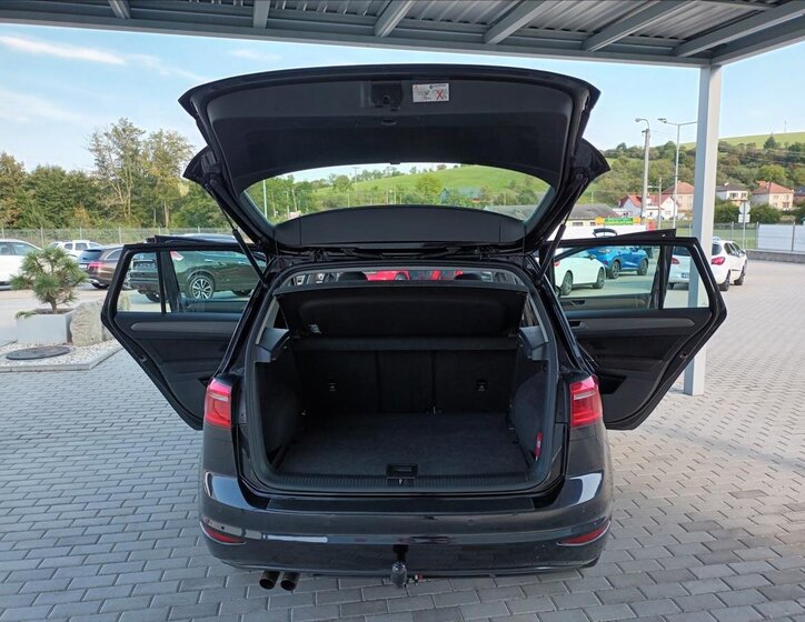 Volkswagen Golf Sportsvan MPV 1,4 l 92 kw