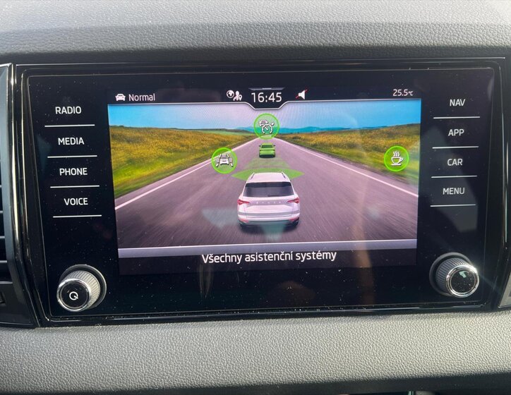 Škoda Karoq Kombi 1,5 l 110 kw