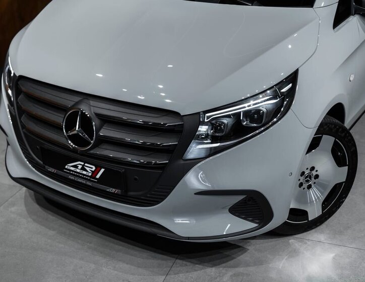 Mercedes-Benz Vito VAN / Minibus 2,0 l 174 kw