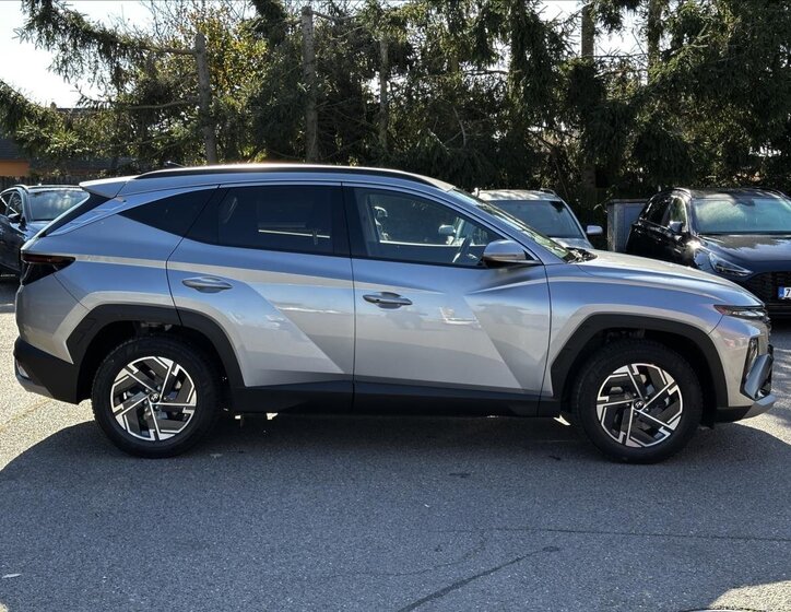 Hyundai Tucson SUV 1,6 l 117 kw