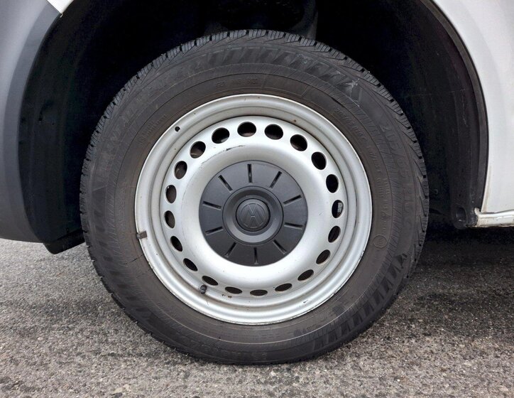 Volkswagen Transporter 18