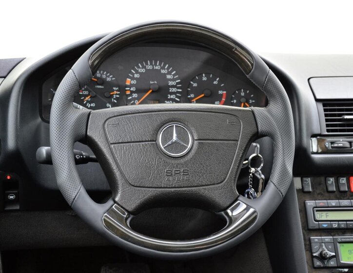 Mercedes-Benz Třídy S Sedan 3,0 l 130 kw