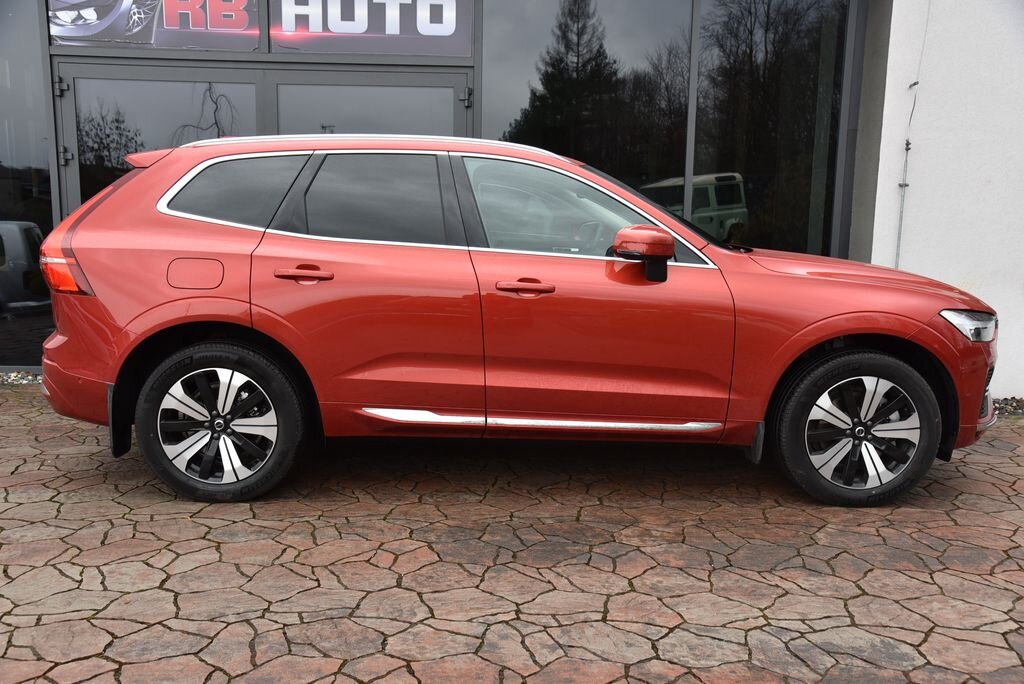 Volvo XC60 SUV / Terénní 2,0 l 186 kw