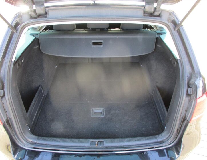 Volkswagen Passat 11