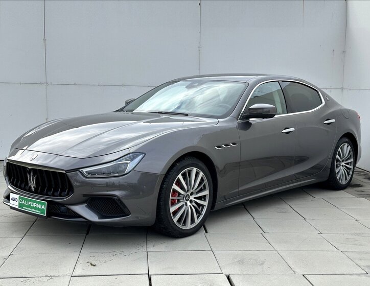 Maserati Ghibli Sedan 3,0 l 316 kw