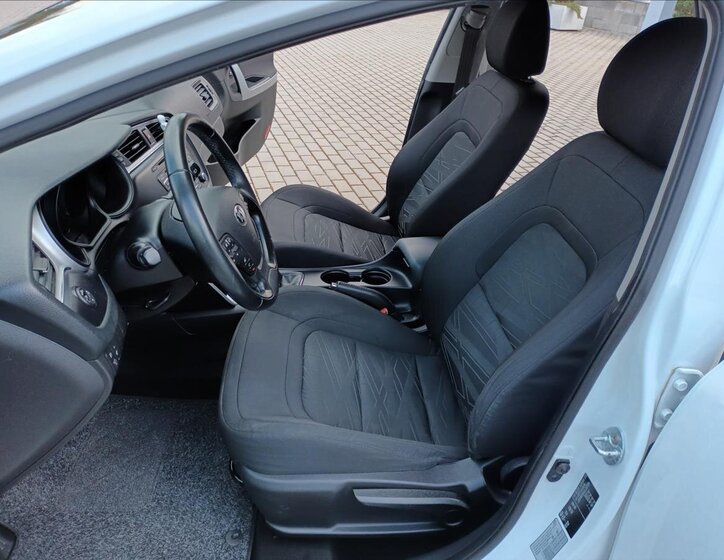 KIA Ceed Hatchback 1,4 l 73 kw