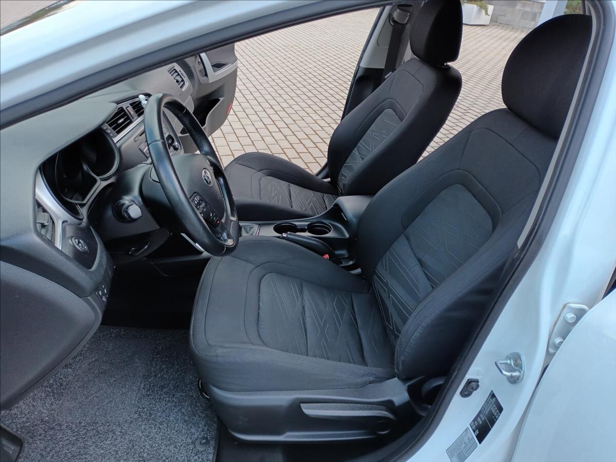 KIA Ceed Hatchback 1,4 l 73 kw