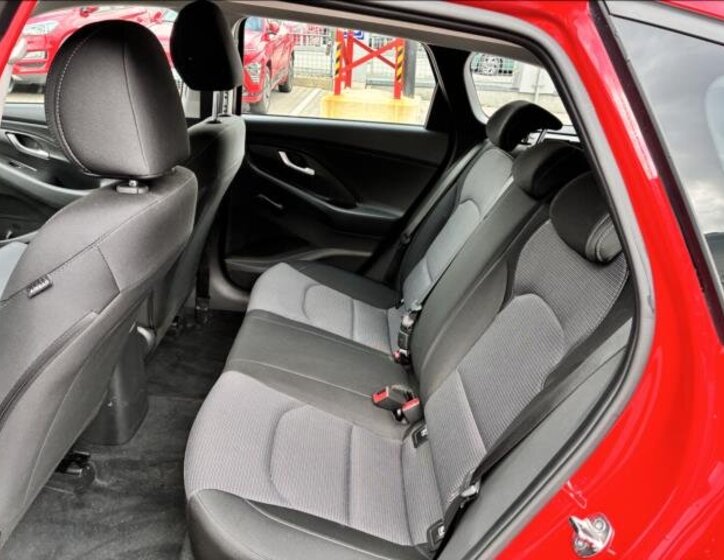 Hyundai i30 Kombi 1,5 l 70 kw