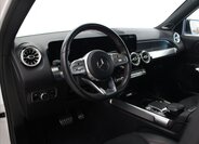 Mercedes-Benz GLB 10