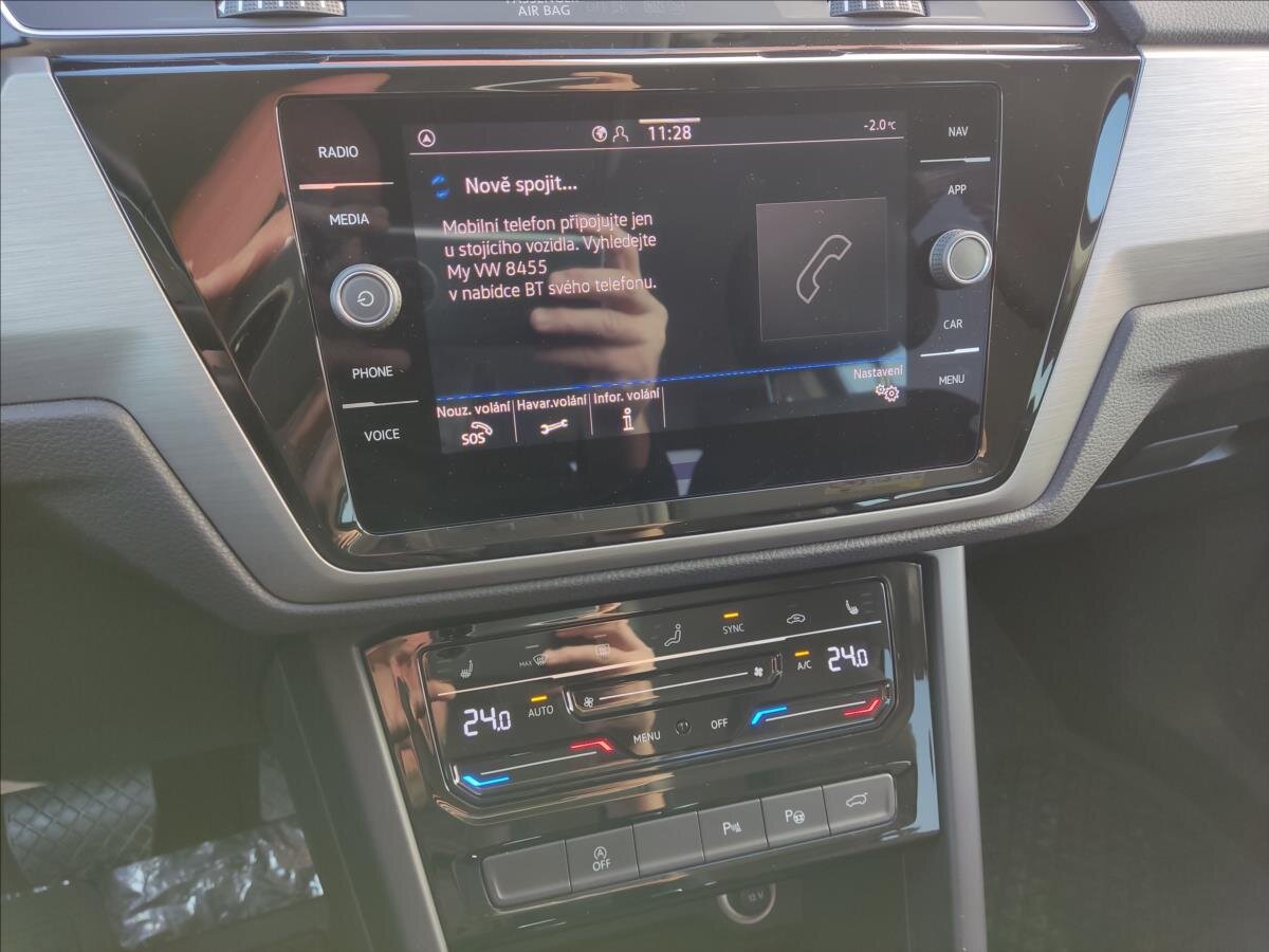 Volkswagen Touran MPV 1,5 l 110 kw