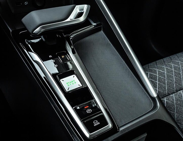 MG ZS SUV 1,5 l 145 kw