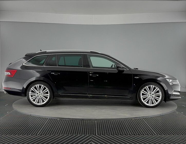 Škoda Superb Kombi 2,0 l 147 kw