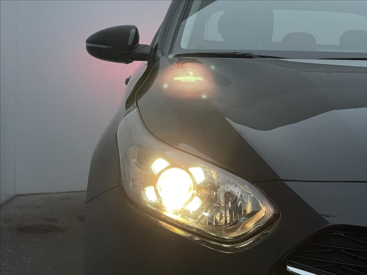 KIA Ceed Hatchback 998,0 74 kw