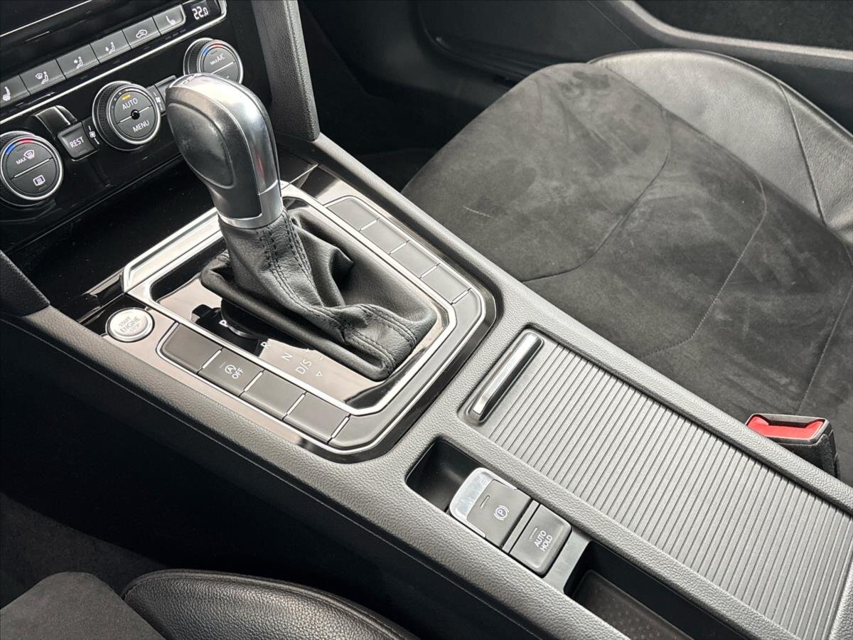 Volkswagen Arteon Liftback 2,0 l 110 kw