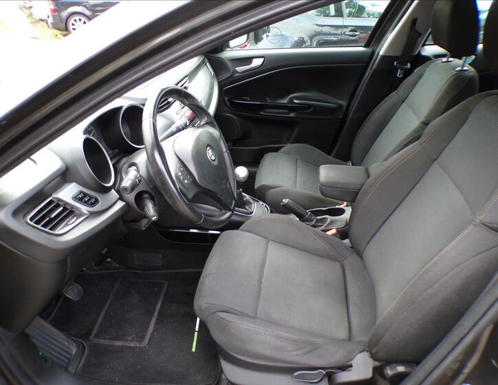 Alfa Romeo Giulietta 14