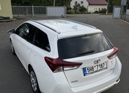 Toyota Auris 13