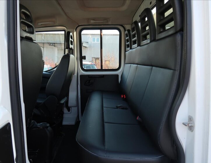 Iveco Daily Sklápěč 2,3 l 100 kw