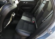 Volvo XC60 SUV / Terénní 2,0 l 140 kw