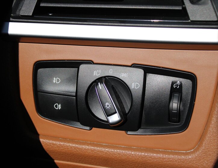 BMW Řada 3 Kombi 2,0 l 135 kw