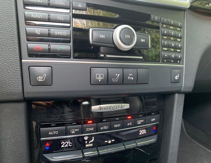 Mercedes-Benz Třídy E Sedan 2,2 l 120 kw