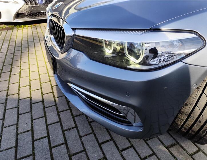 BMW Řada 5 40