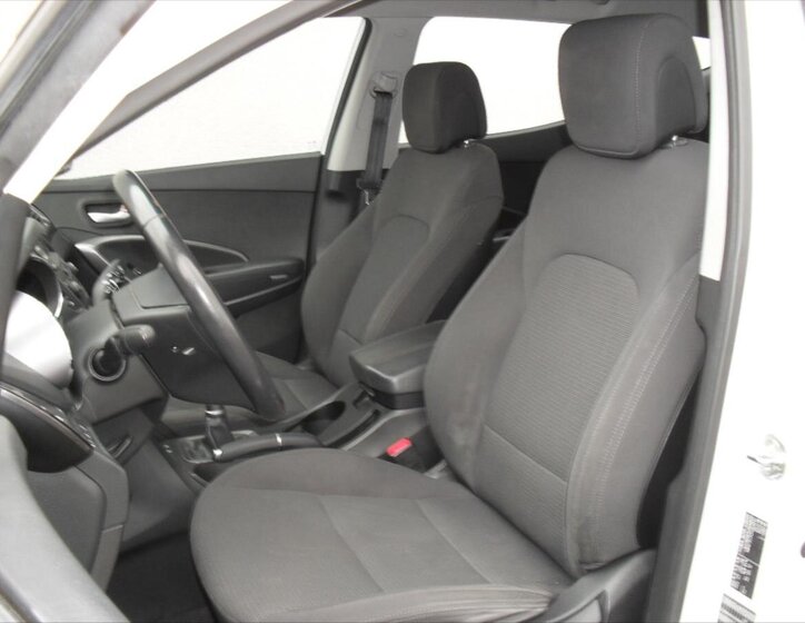 Hyundai Santa Fe SUV / Terénní 2,2 l 145 kw