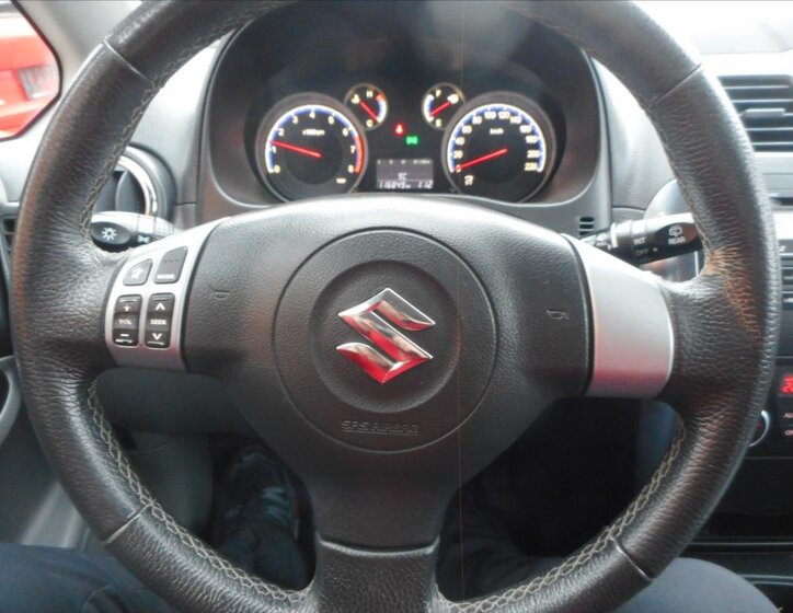 Suzuki SX4 Hatchback 1,6 l 88 kw